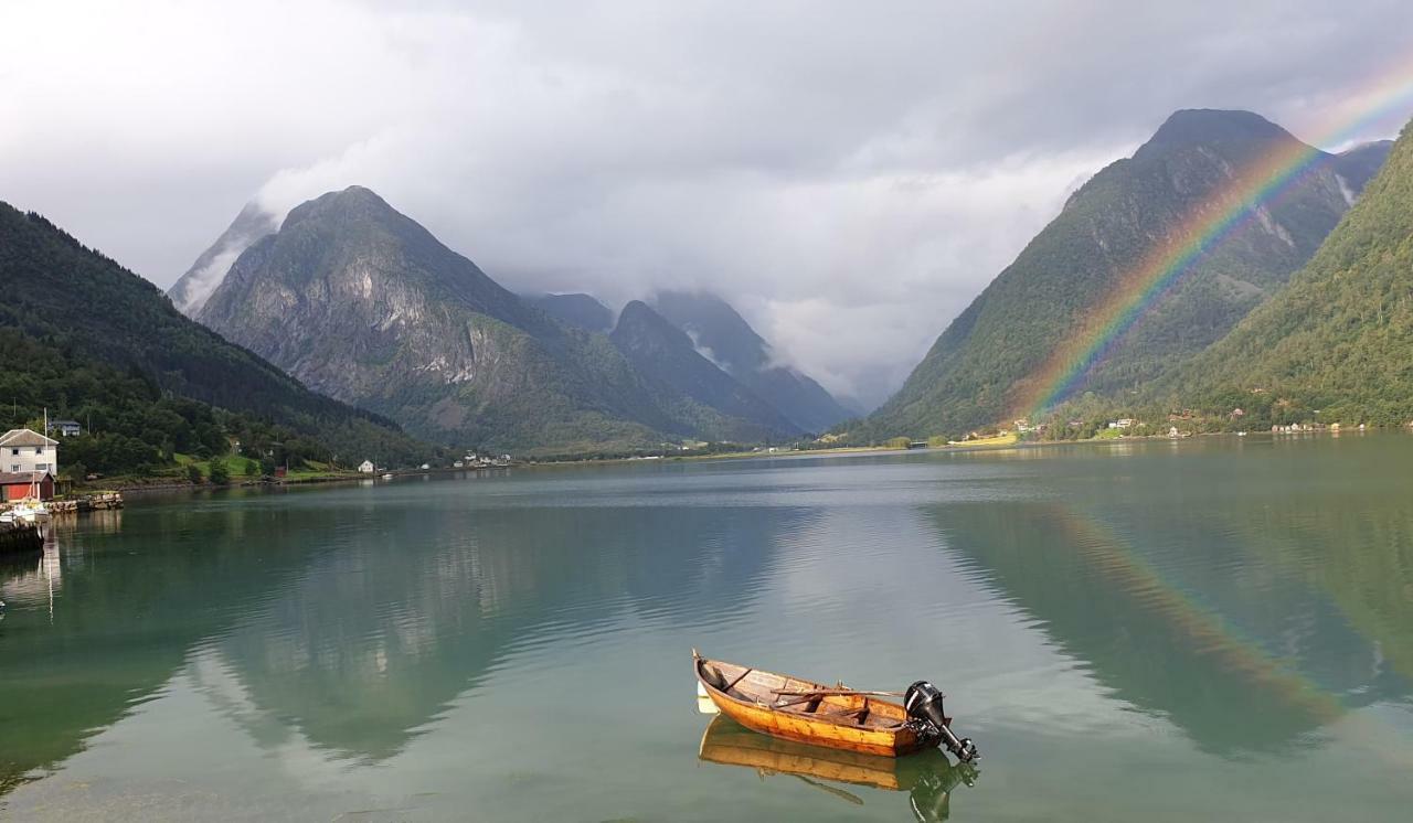Boyum Camping Fjaerland Exteriér fotografie